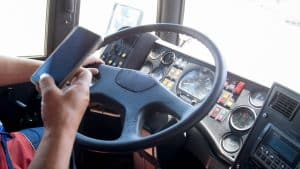 Cell Phones Are Distracting a Lot of Truck Drivers